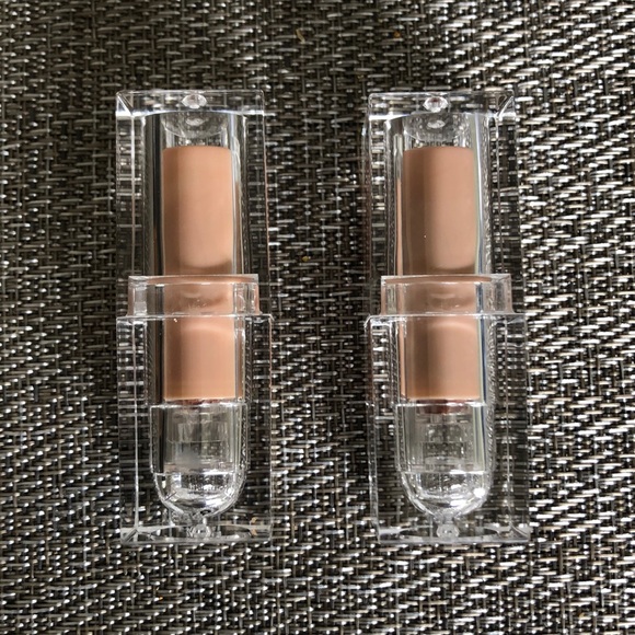 KKW Beauty lipsticks in Nude #6 and Nude #7 - Picture 2 of 6